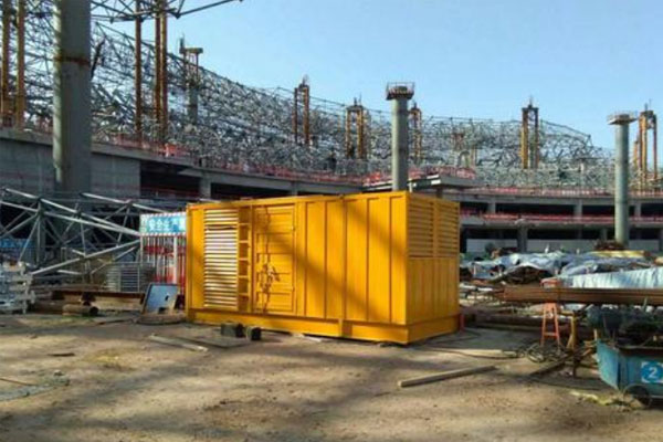 原州发电机出租如何判断空气滤清器是否需要更换？