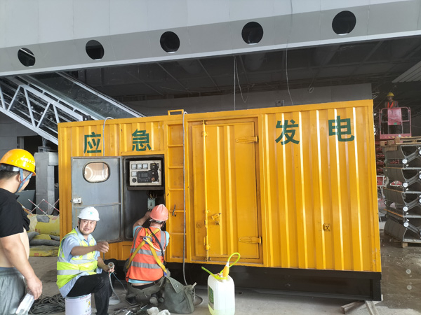 原州怎样判断空气滤清器是否需要更换？
